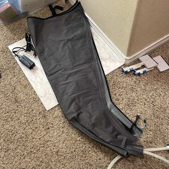 Tactile Medical Entre Plus PD08-NG w/ Leg Compression Sleeve Full Flexitouch - Picture 5 of 8